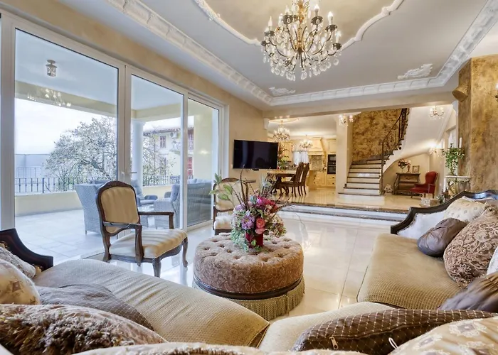 Palazzo By Interhome * ロヴラン