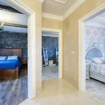 Palazzo By Interhome 度假居